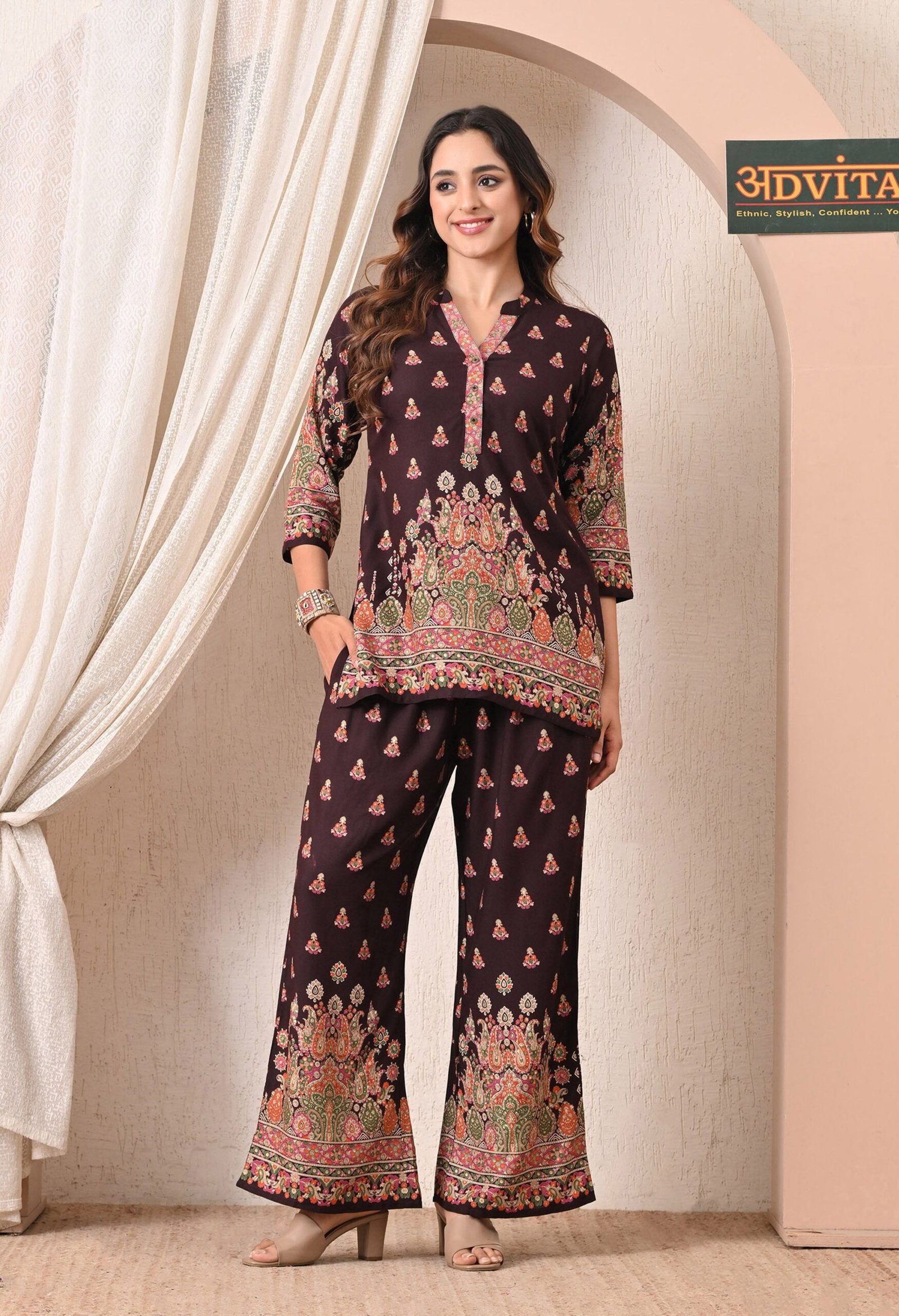 advita-dark-maroon-paisley-coord-set